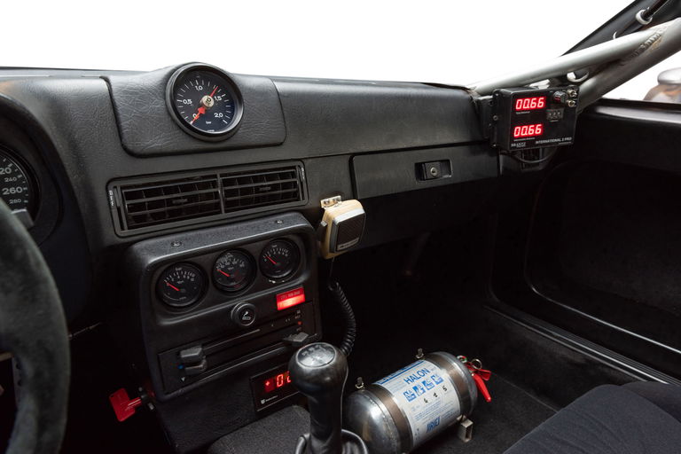 Porsche 924 Carrera GTS