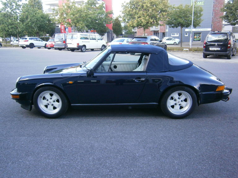 Porsche 911 Carrera 3.2