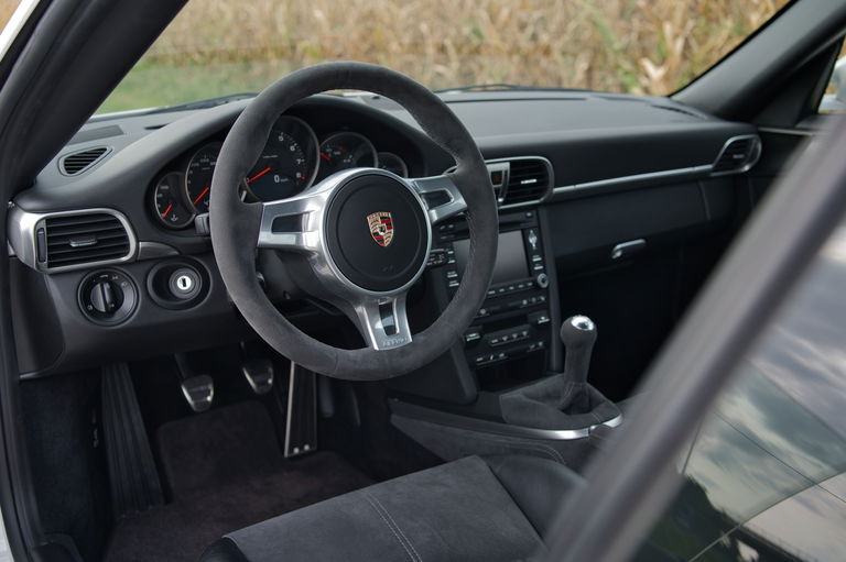 Porsche 997.2 Carrera GTS