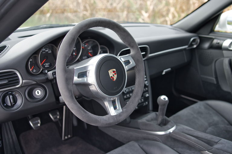 Porsche 997.2 Carrera GTS