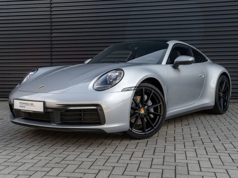 Porsche 992 Carrera