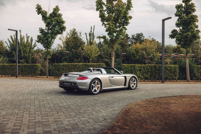 Porsche Carrera GT