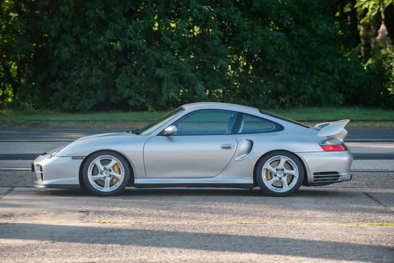 Porsche 996 GT2