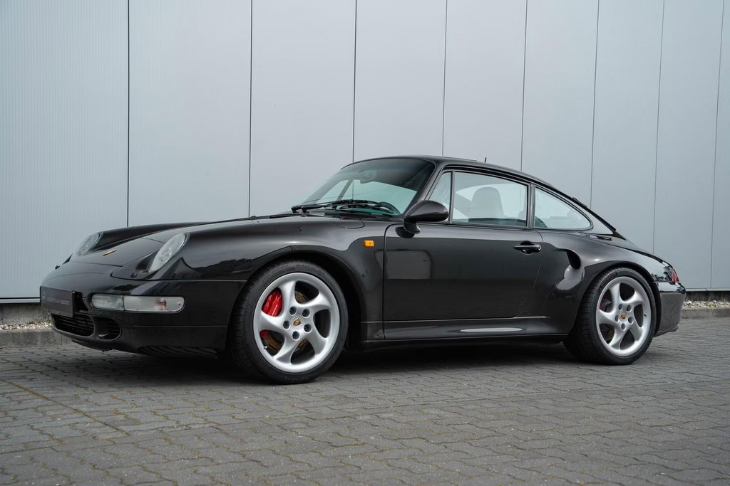 Porsche 993 Carrera 4S Coupe