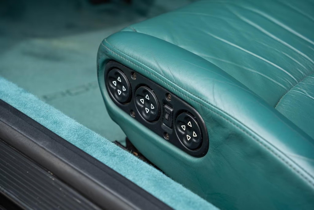 Porsche 993 Carrera 4S