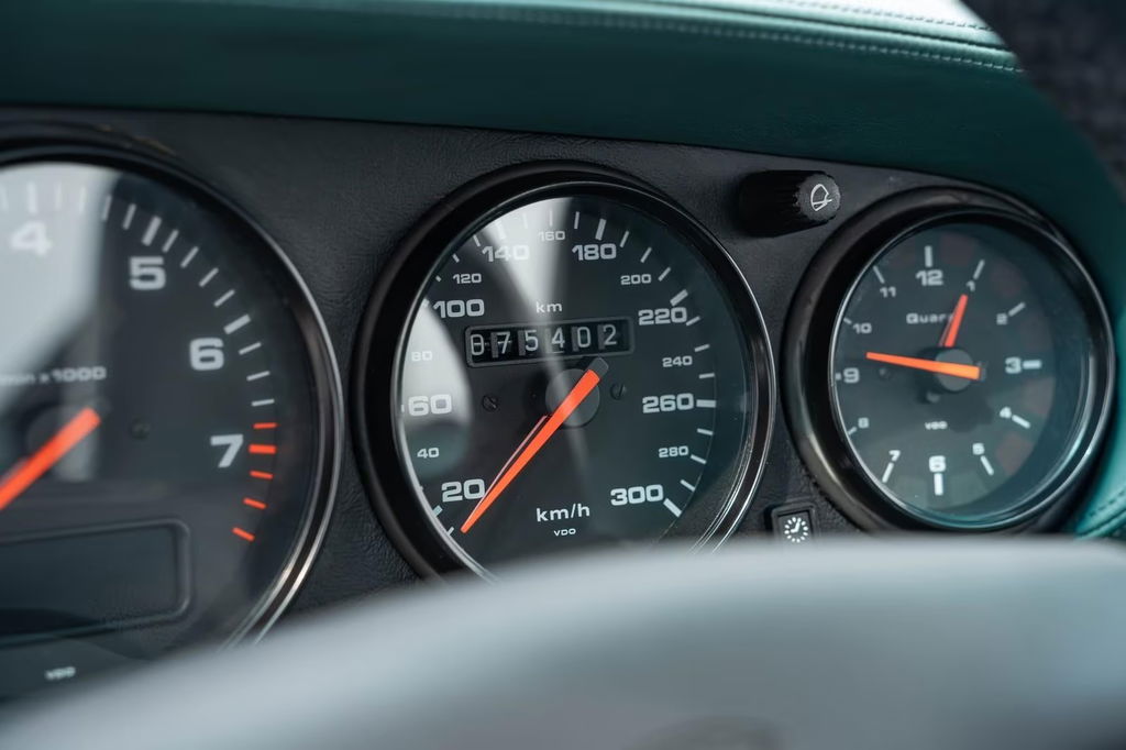 Porsche 993 Carrera 4S