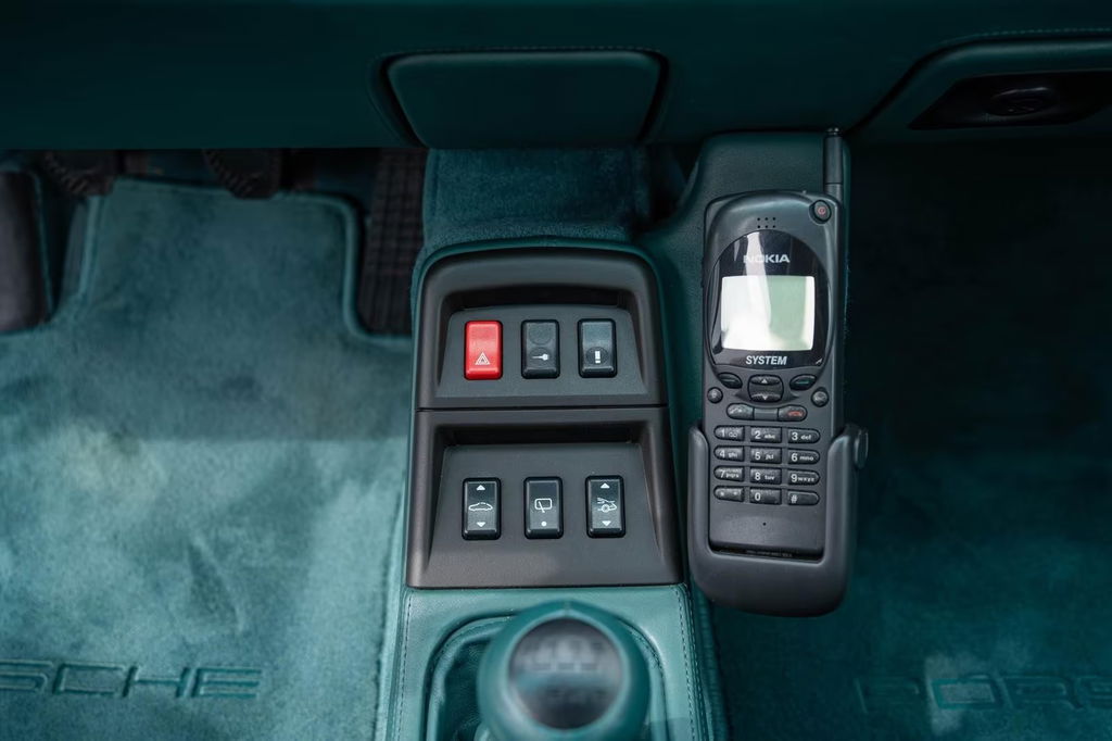 Porsche 993 Carrera 4S