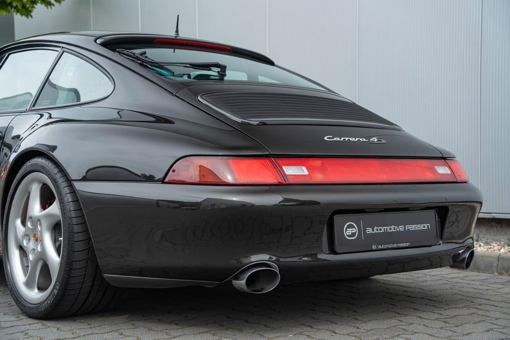 Porsche 993 Carrera 4S