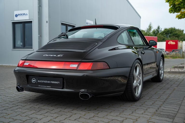 Porsche 993 Carrera 4S