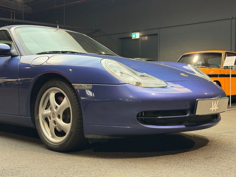 Porsche 996 Carrera