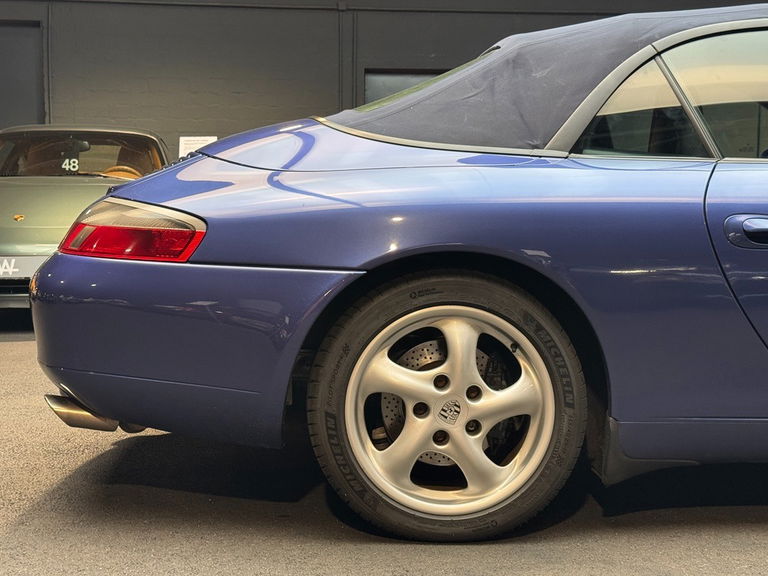 Porsche 996 Carrera