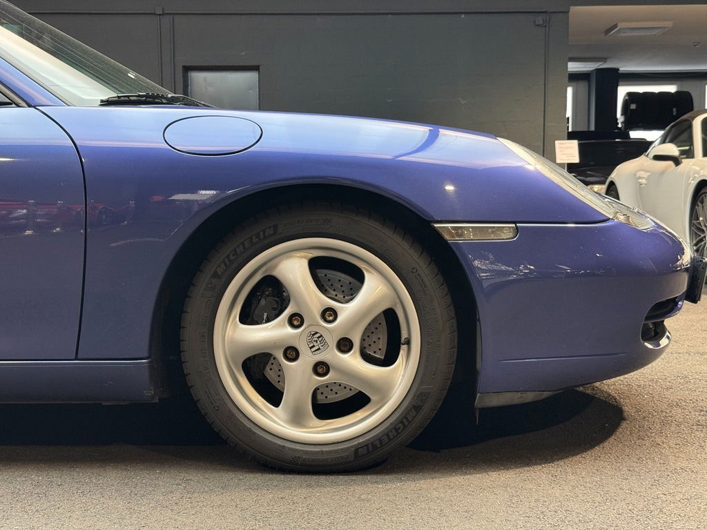 Porsche 996 Carrera