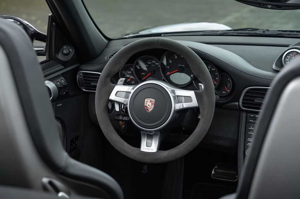 Porsche 997.2 Carrera GTS