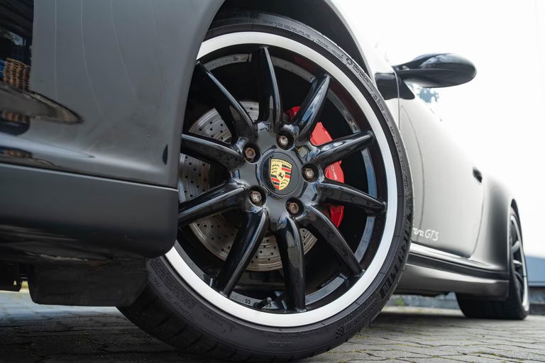 Porsche 997.2 Carrera GTS