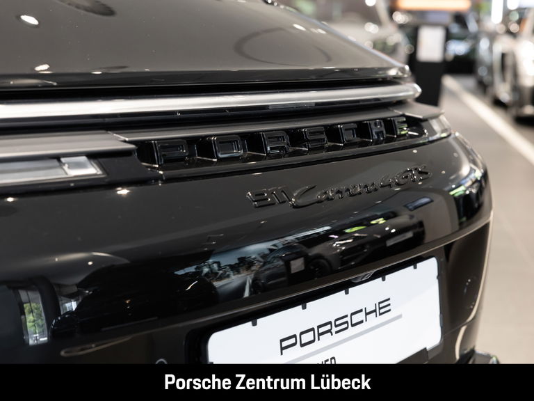 Porsche 992.2 Carrera 4 GTS