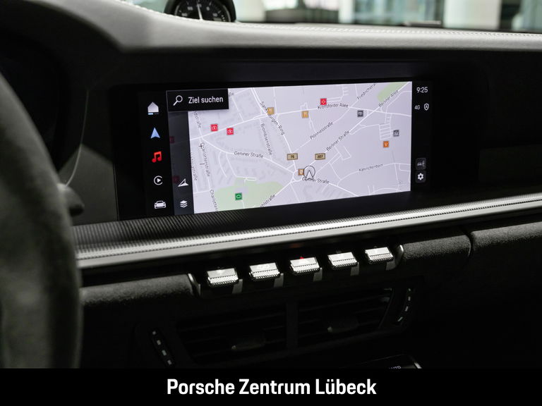 Porsche 992.2 Carrera 4 GTS