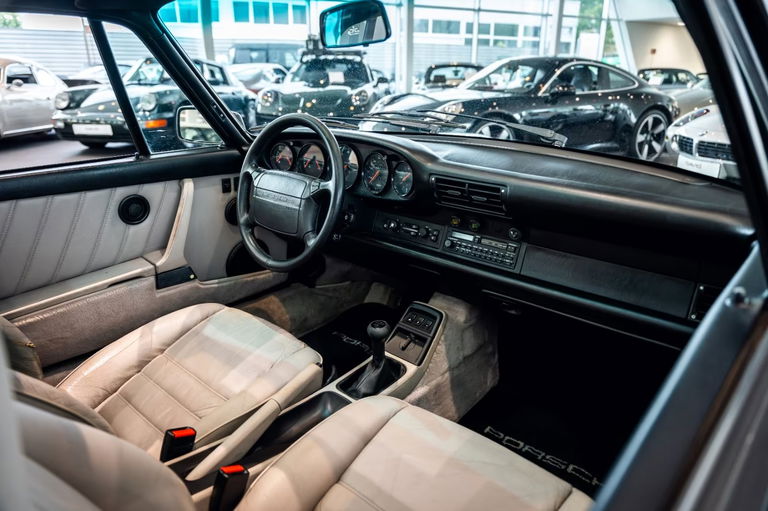 Porsche 964 Carrera 2