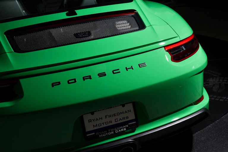 Porsche 991 GT3 Touring