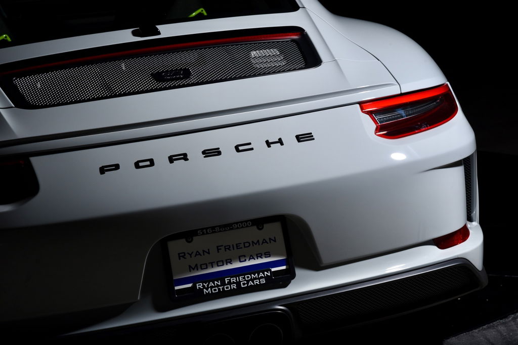 Porsche 991 GT3 Touring