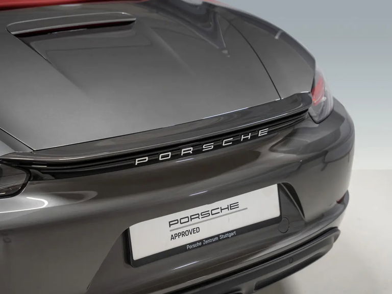 Porsche 718 Boxster