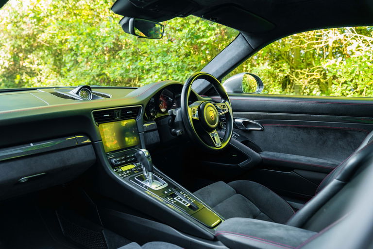 Porsche 991.2 Carrera 4 GTS