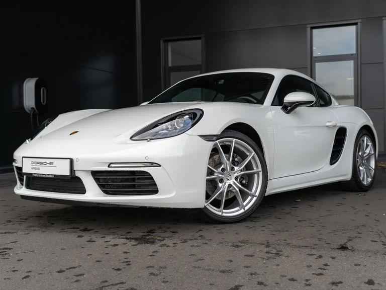 Porsche 718 Cayman