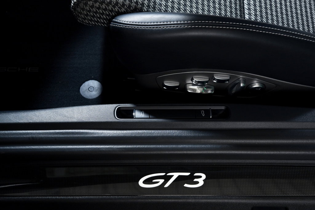 Porsche 991 GT3 Touring