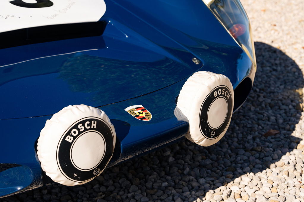 Porsche 906 Carrera 6