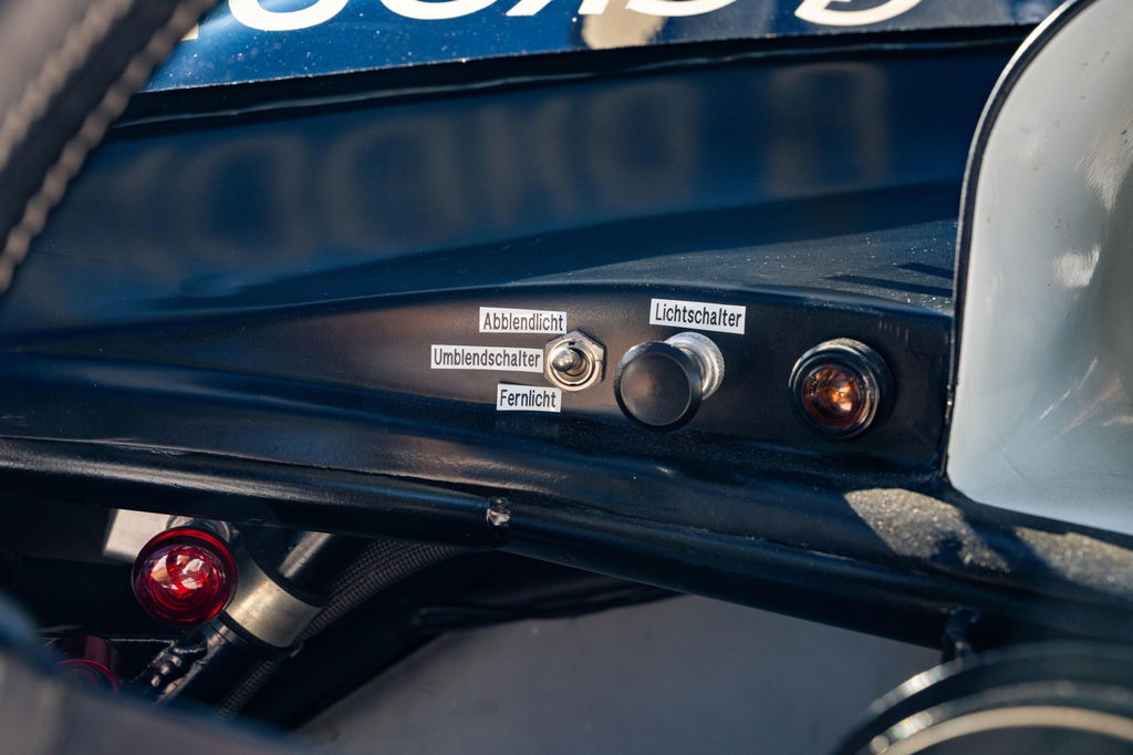 Porsche 906 Carrera 6