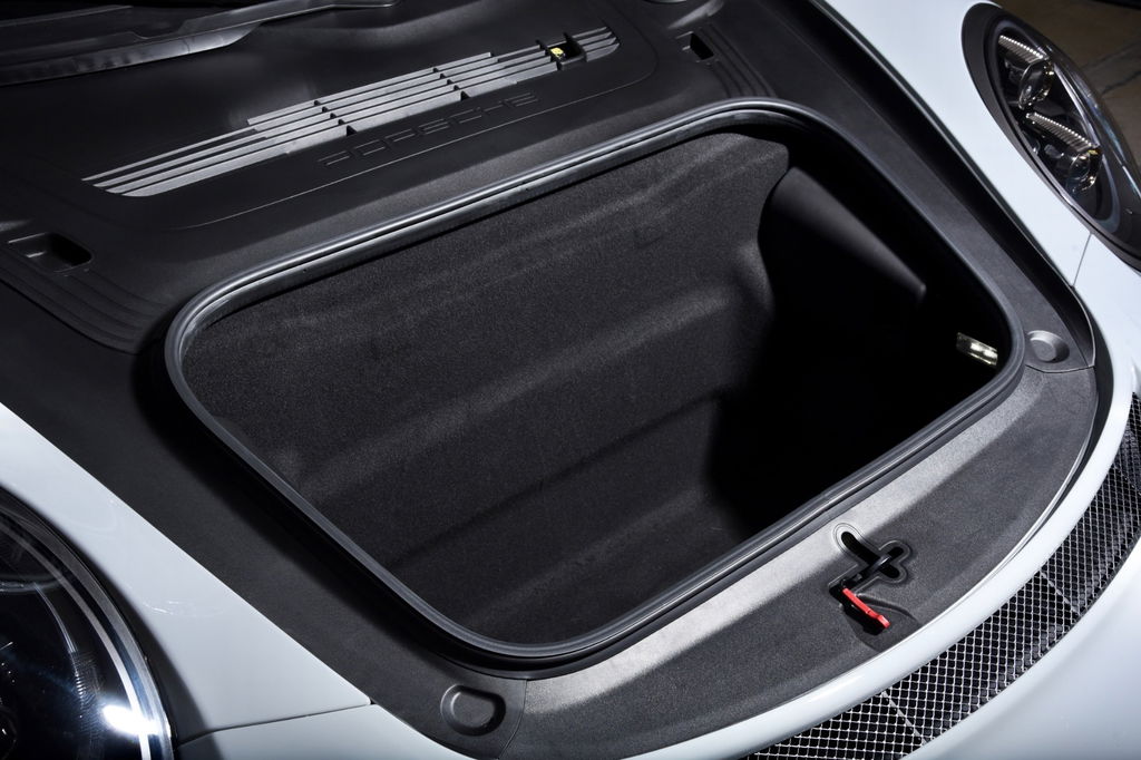 Porsche 991 GT3 Touring