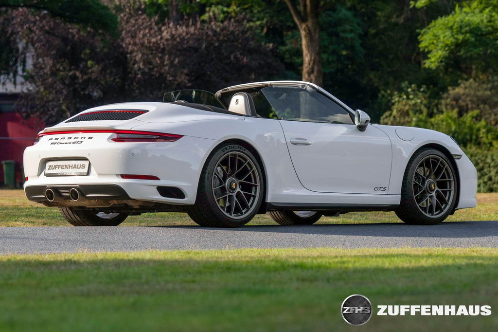 Porsche 991.2 Carrera GTS
