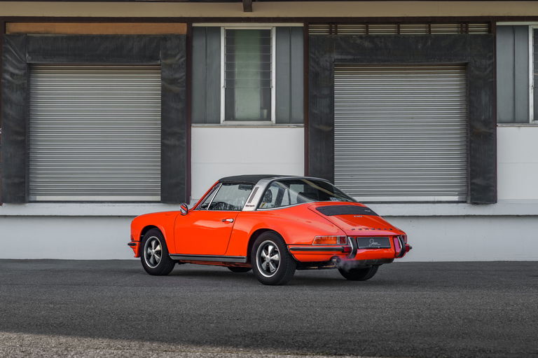 Porsche 911 T