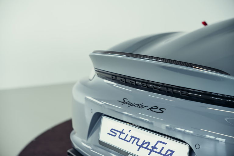 Porsche 718 Spyder RS