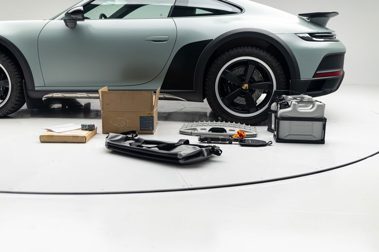 Porsche 911 Dakar