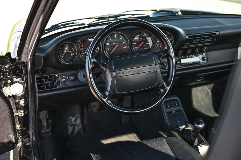 Porsche 964 Carrera 2