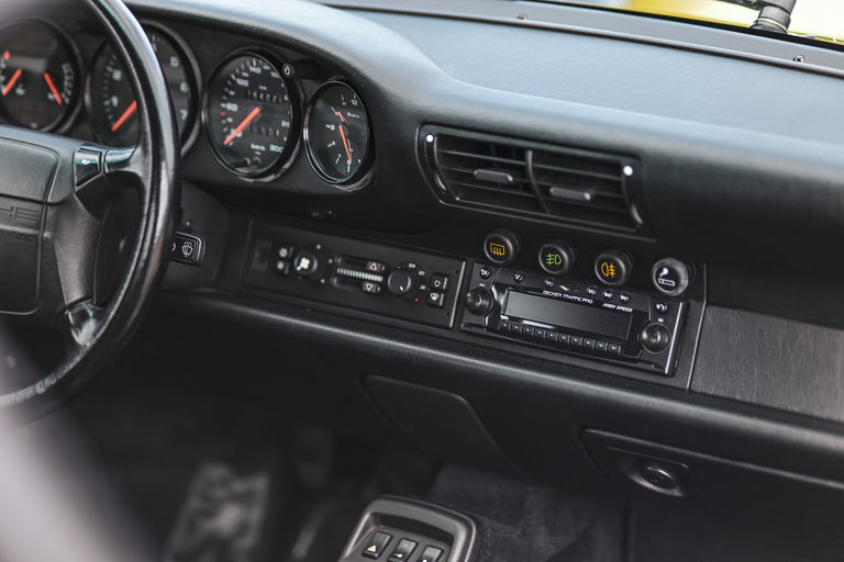 Porsche 964 Carrera 2