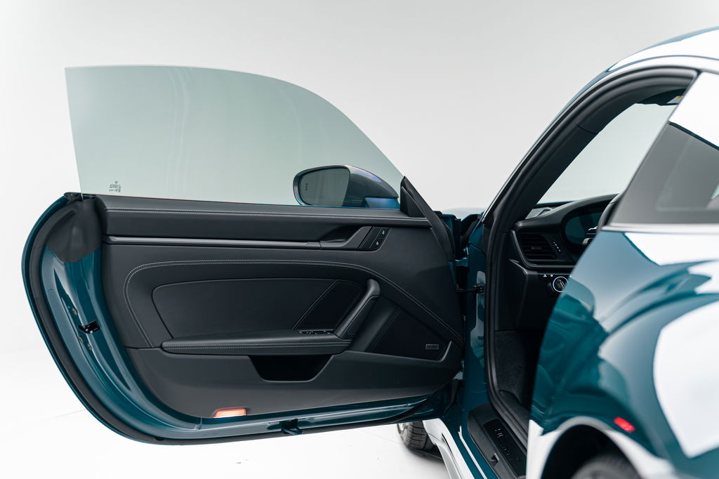 Porsche 992 Carrera T