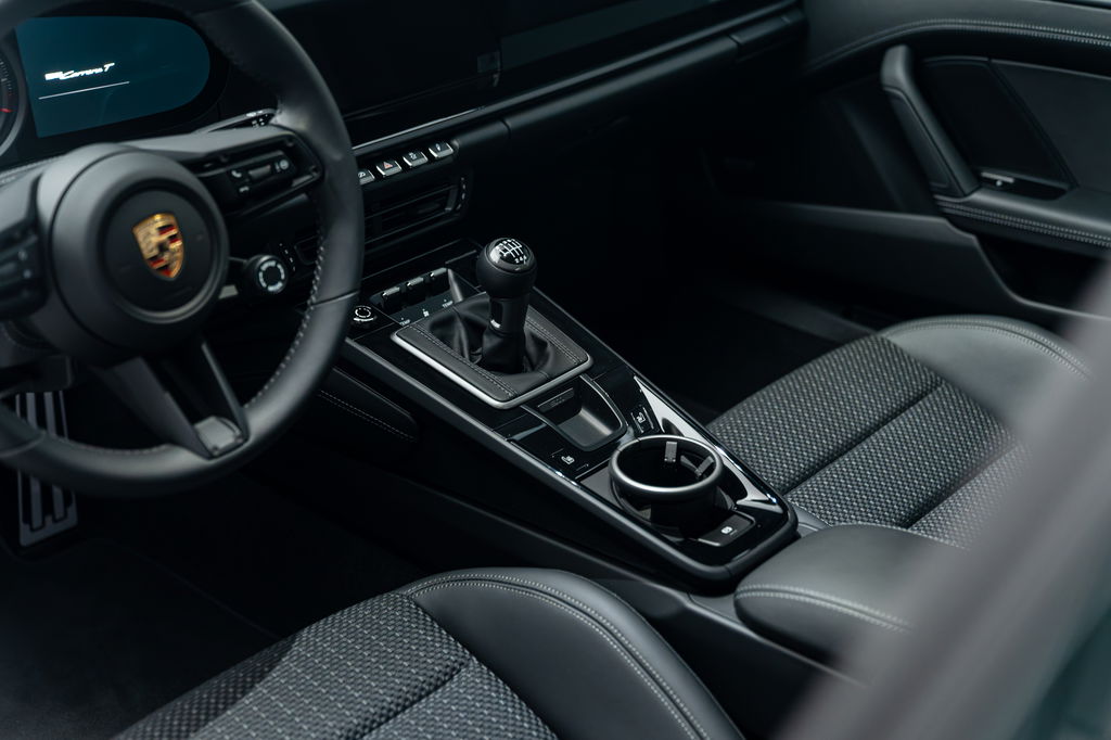 Porsche 992 Carrera T