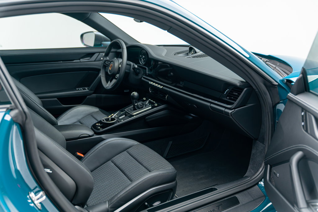 Porsche 992 Carrera T