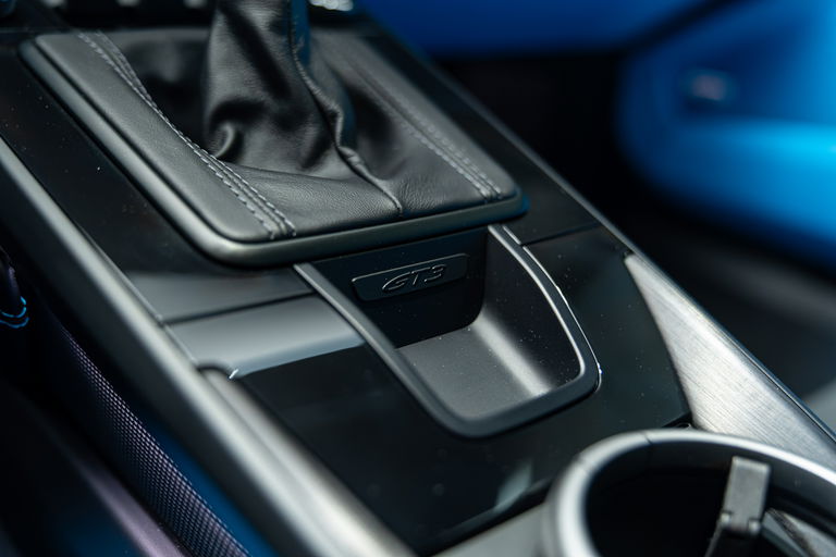 Porsche 992 GT3 Touring