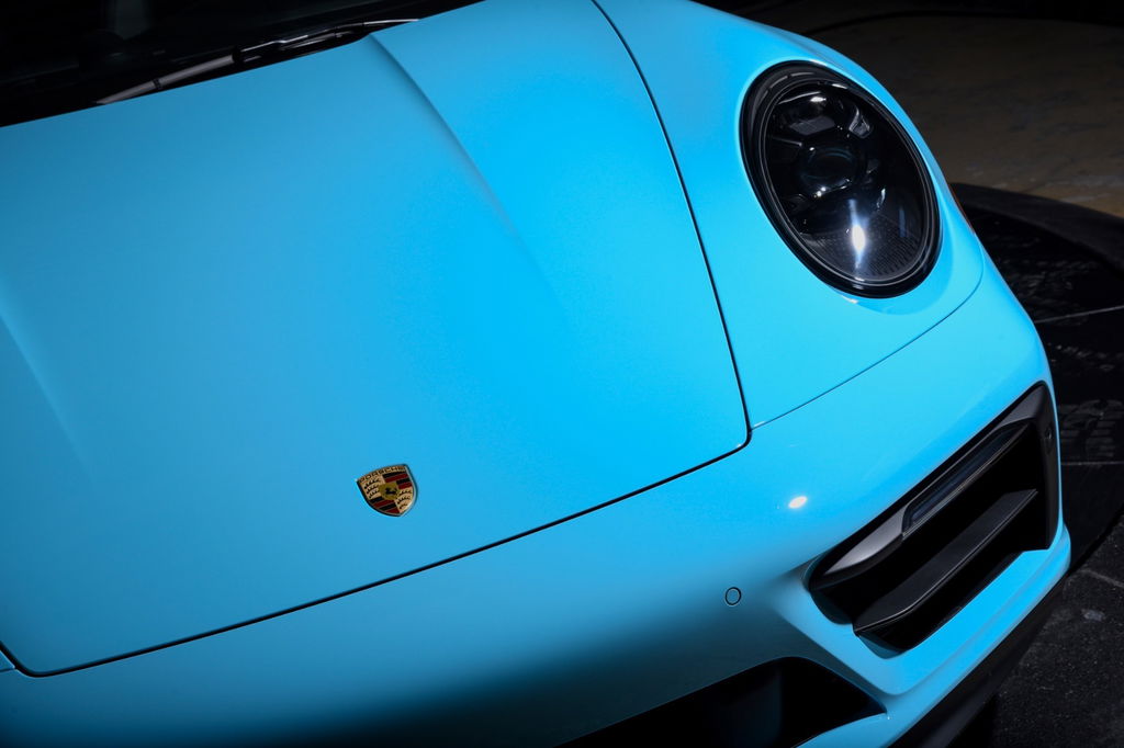 Porsche 992 Carrera GTS