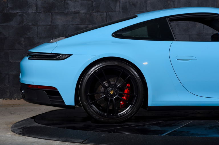 Porsche 992 Carrera GTS