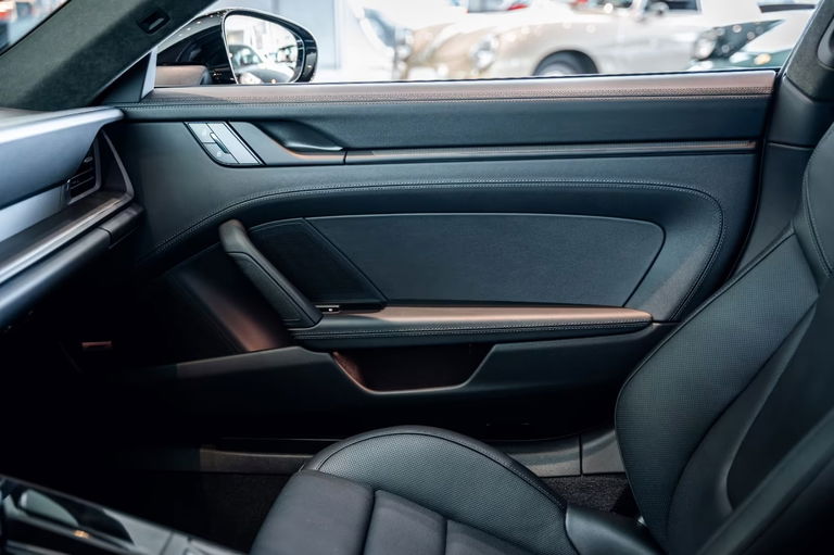 Porsche 992.2 Carrera 4 GTS