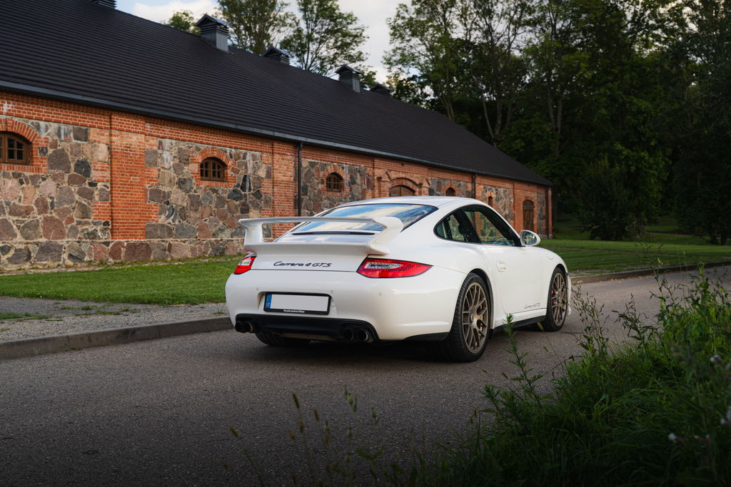 Porsche 997.2 Carrera 4 GTS
