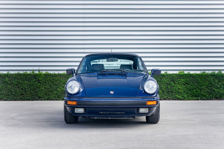 Porsche 911 Carrera 3.2