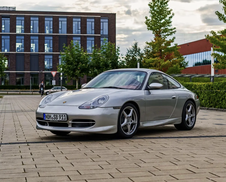 Porsche 996 Carrera