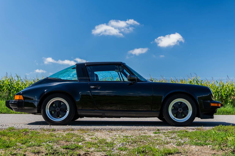 Porsche 911 Carrera 3.2