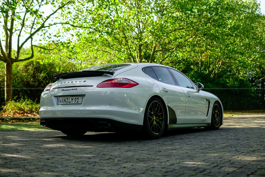 Porsche Panamera GTS