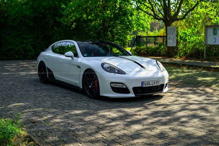 Porsche Panamera GTS