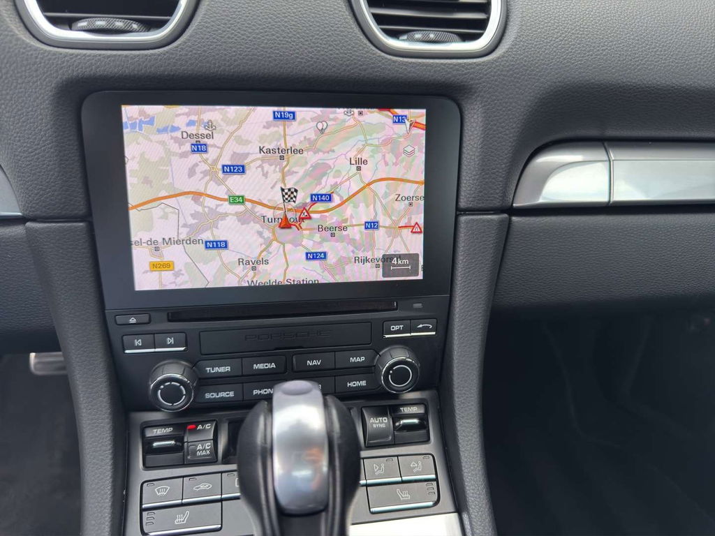 Porsche 718 Cayman S